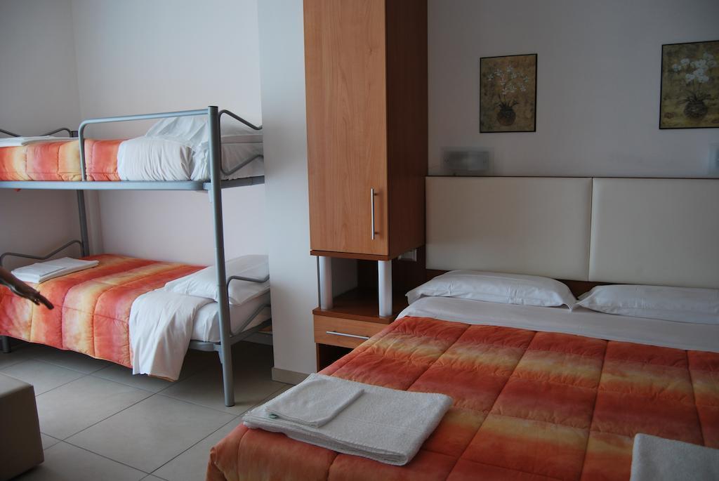 Hotel Europa Nereto Kamer foto