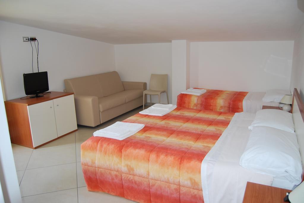 Hotel Europa Nereto Kamer foto